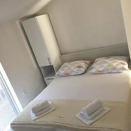 Apartament Agneza *